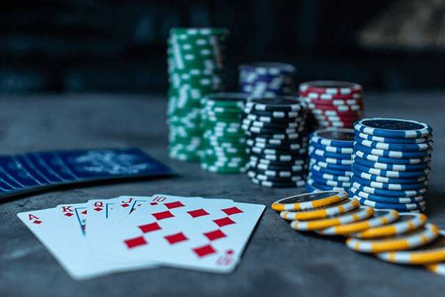 Tuyệt chiêu chơi Poker đơn giản