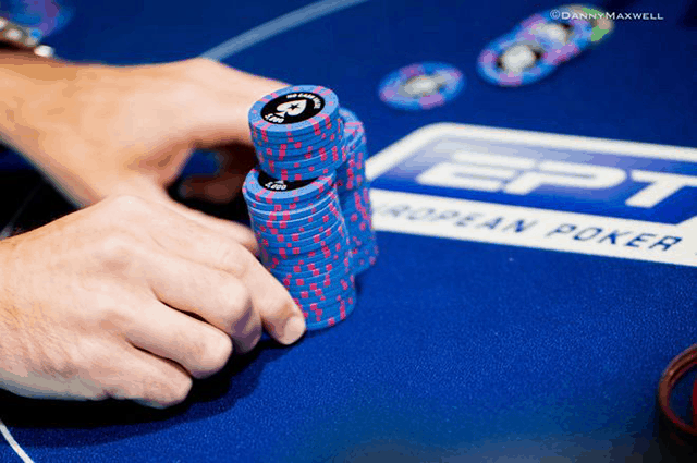 Cách tìm một bàn chơi ngon trong Poker trực tuyến