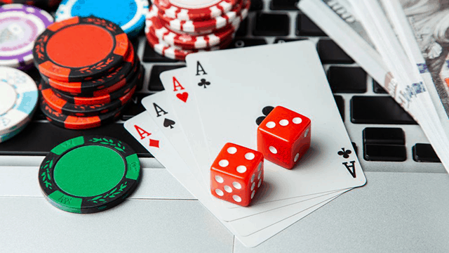 Làm thế nào để đối phó với thua lỗ trong một ván bài Poker?