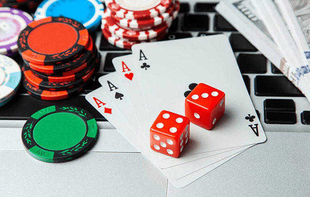 Những lời khuyên giúp người chơi poker giỏi hơn