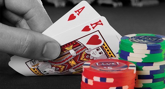 Cách để bạn tham gia game bài Poker với một sự tự tin lớn kiếm được tiền