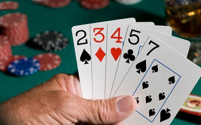 Phân tích thời điểm nào hợp lý để 3bet light trong poker?