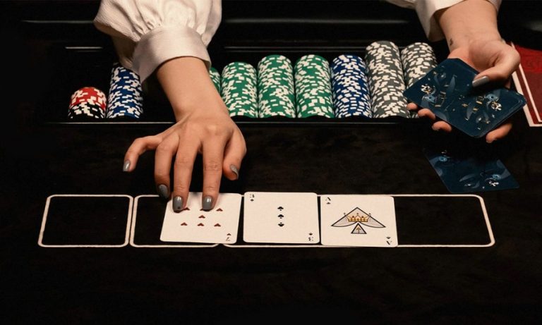 Chỉ dẫn cơ bản về Stud Poker dễ hiểu nhất cho các tân binh